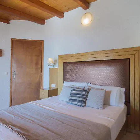 펜션 Theodora View Polimnia